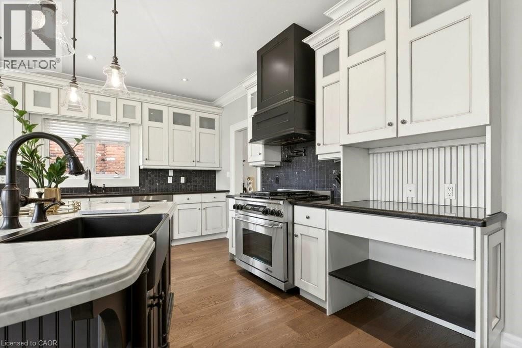 195 POMONA AVENUE Image 12