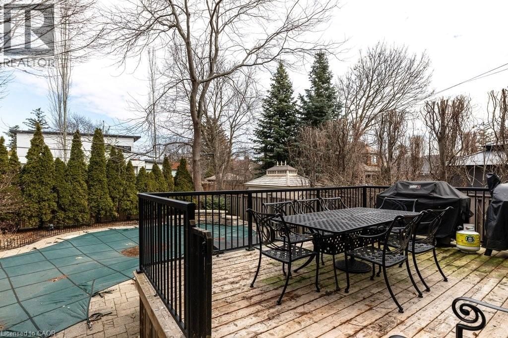 195 POMONA AVENUE Image 42