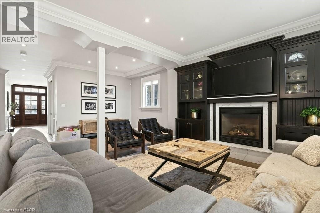 195 POMONA AVENUE Image 5