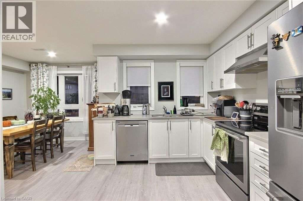 287 CHAPEL HILL DRIVE Image 3