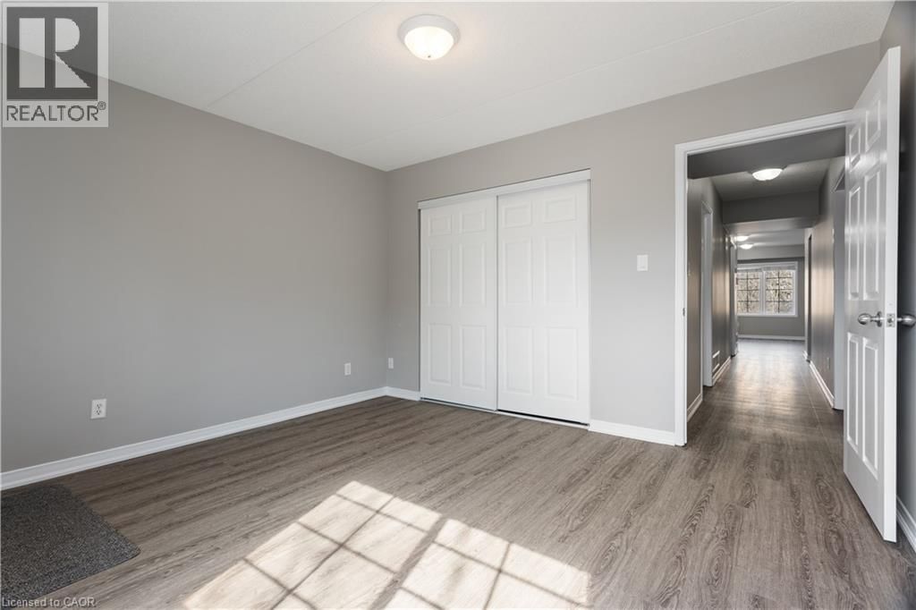 20 - 950 HIGHLAND ROAD WEST Image 22