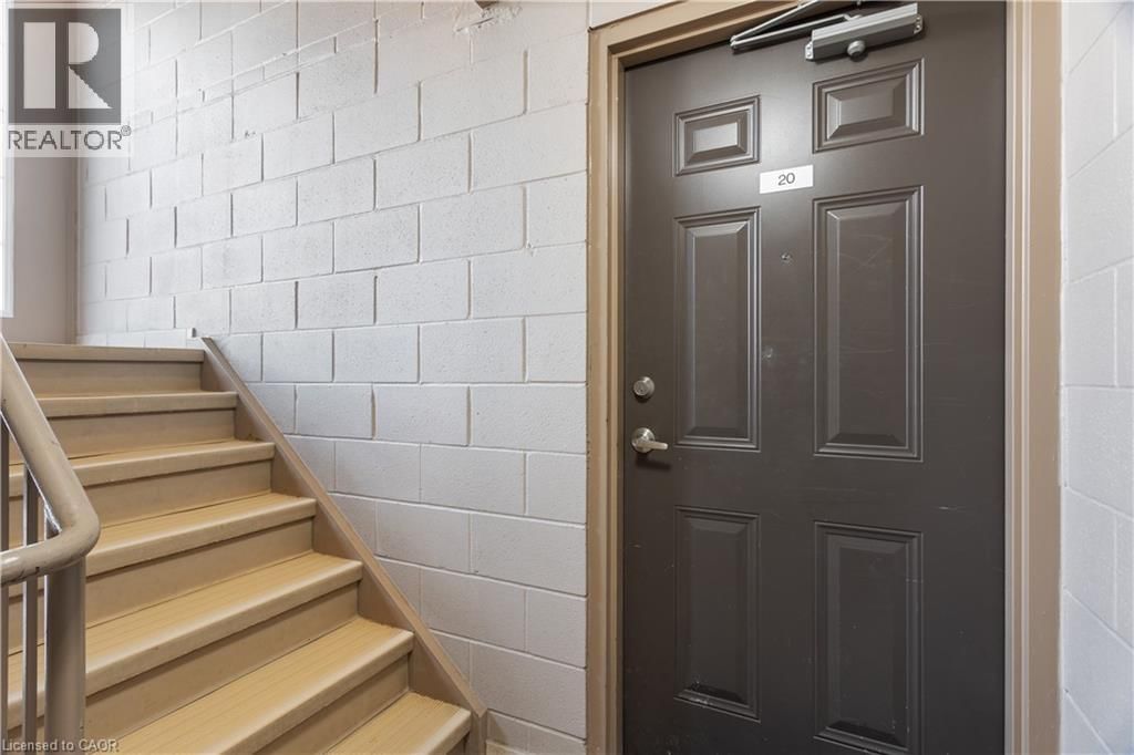 20 - 950 HIGHLAND ROAD WEST Image 37