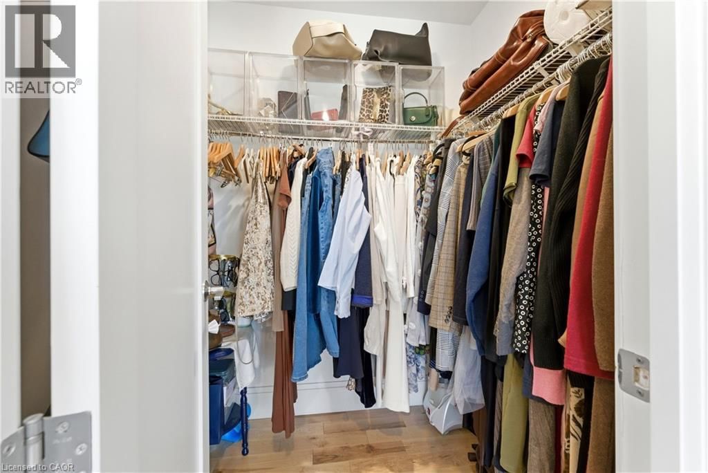 PH4 - 112 KING STREET EAST Image 28