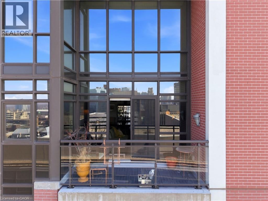 PH4 - 112 KING STREET EAST Image 49