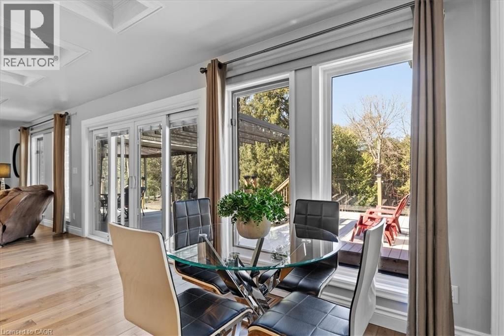 20 GRANDY LANE Image 17