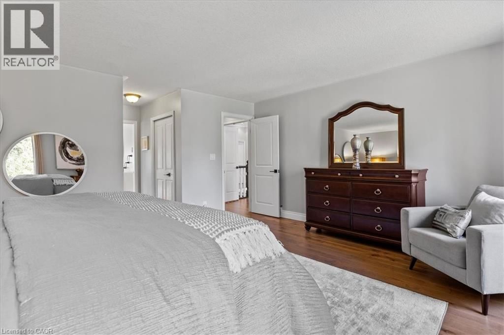 20 GRANDY LANE Image 23