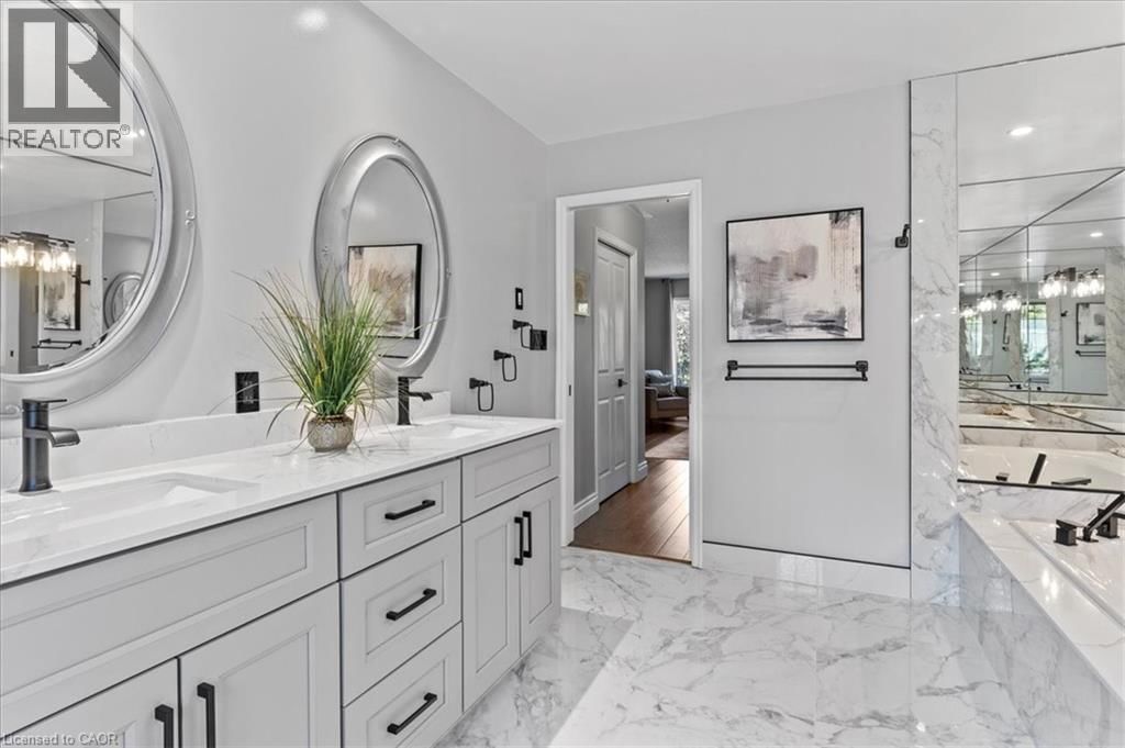 20 GRANDY LANE Image 26