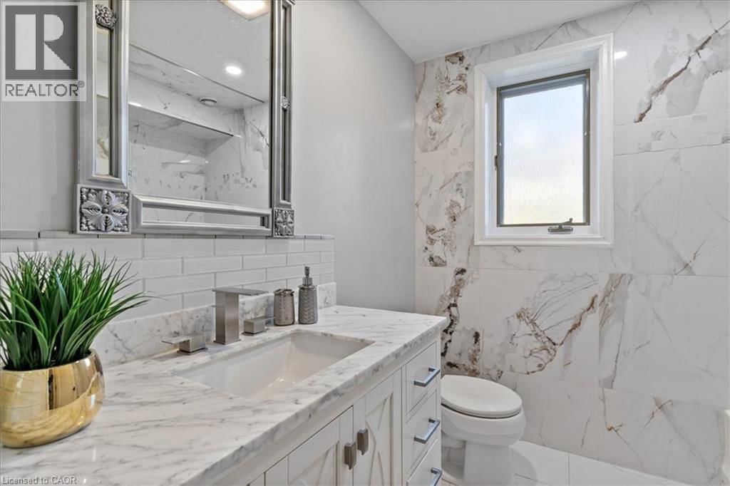 20 GRANDY LANE Image 32