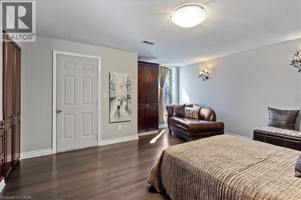 20 GRANDY LANE Image 34