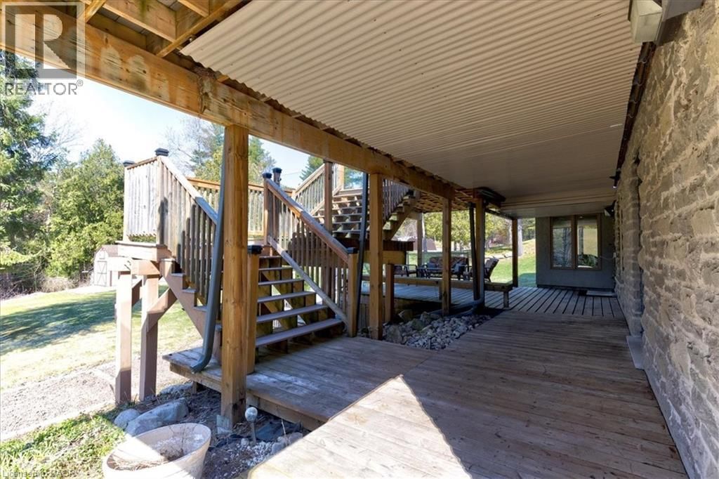 20 GRANDY LANE Image 40