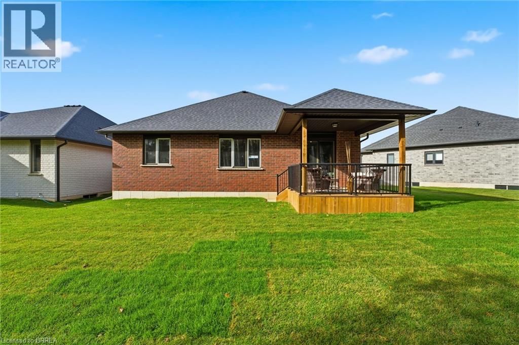 146 VANROOY TRAIL Image 22