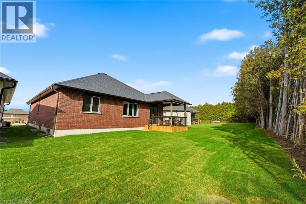 146 VANROOY TRAIL Image 23