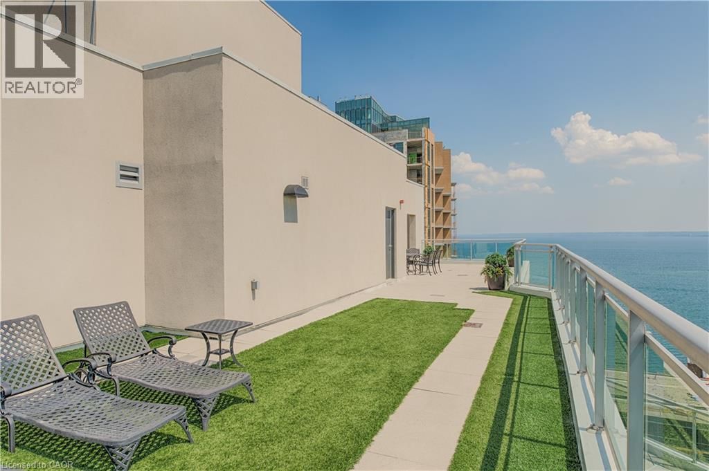 804 - 360 PEARL STREET Image 30