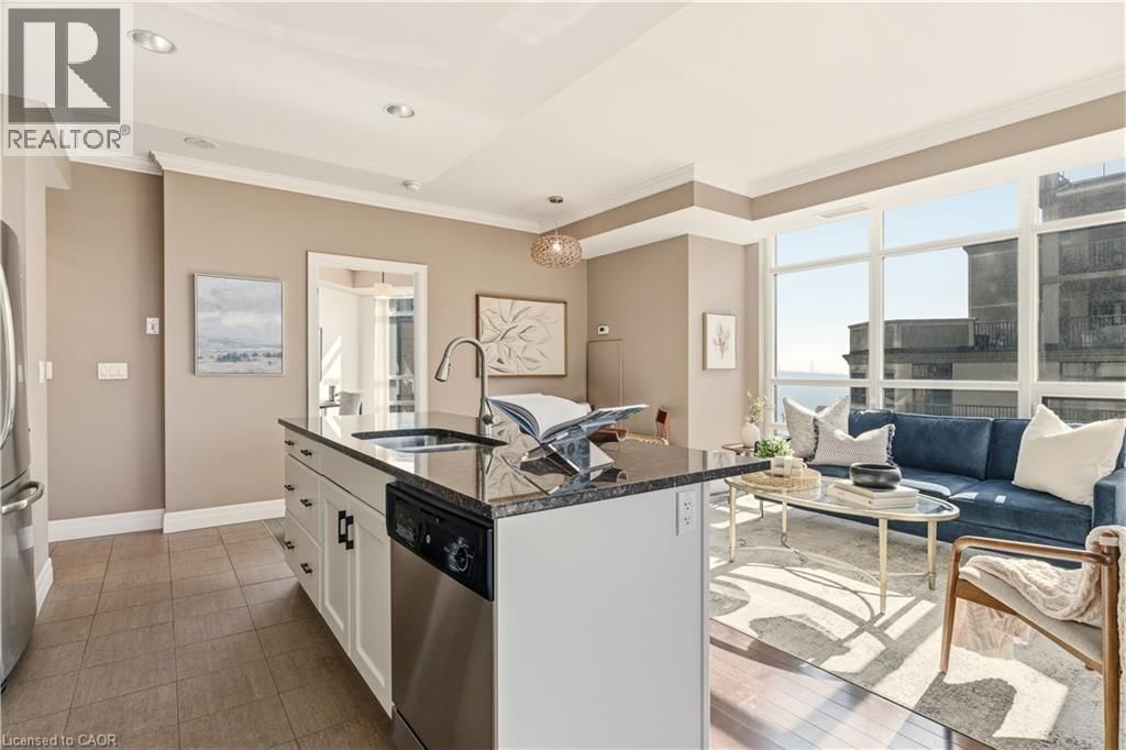 804 - 360 PEARL STREET Image 5