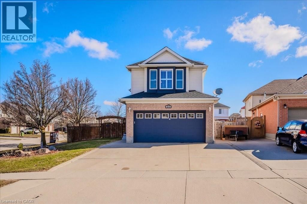 11 ACORN WAY Image 1