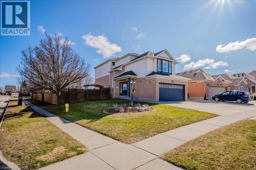 11 ACORN WAY Image 2