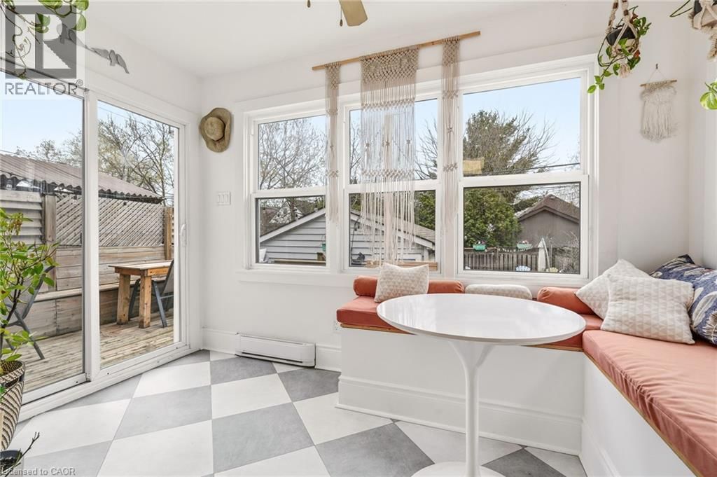 80 WEIR STREET NORTH Image 17