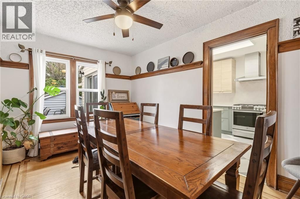 80 WEIR STREET NORTH Image 22