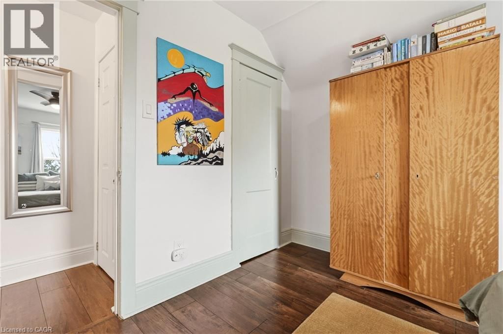 80 WEIR STREET NORTH Image 29