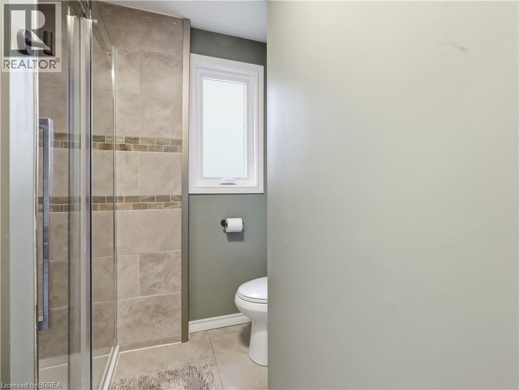 167 ELGIN STREET Image 14