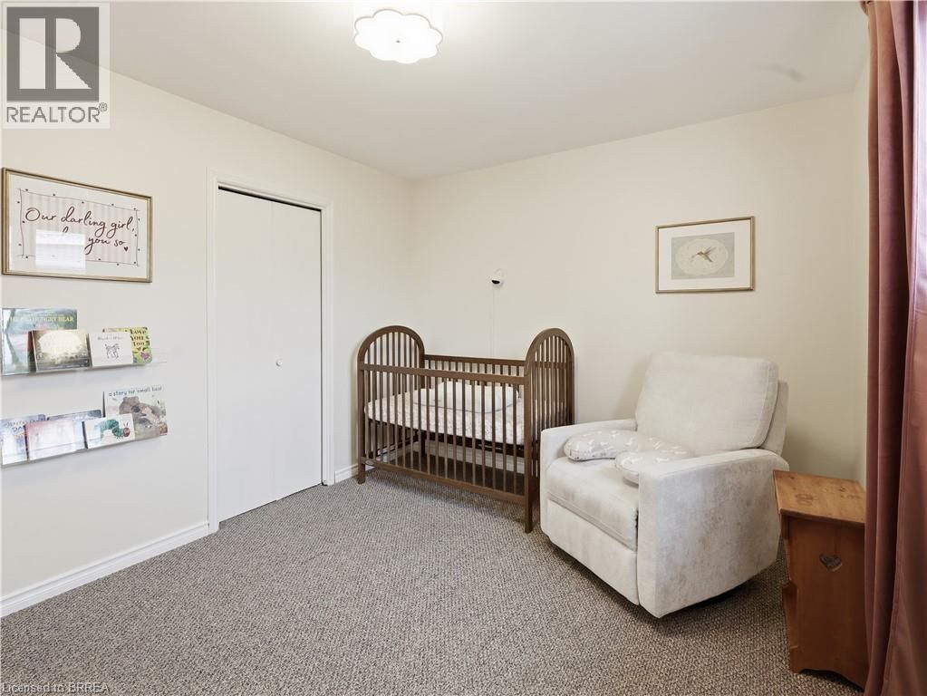 167 ELGIN STREET Image 16