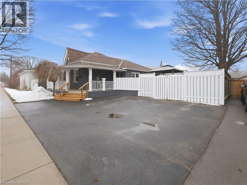 167 ELGIN STREET Image 29