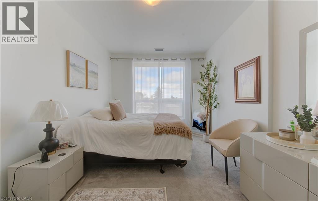 405 - 223 ERB STREET WEST Image 18