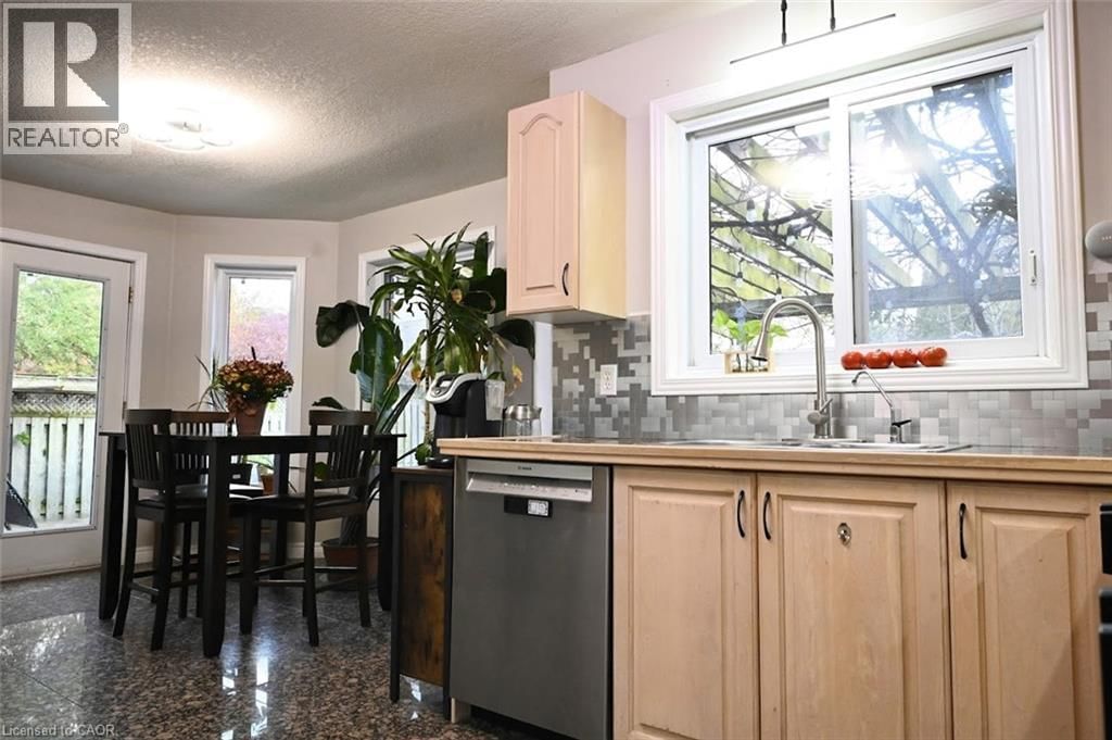 11 APPLE RIDGE DRIVE Image 15