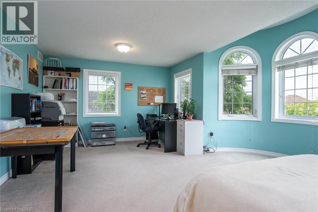 11 APPLE RIDGE DRIVE Image 32