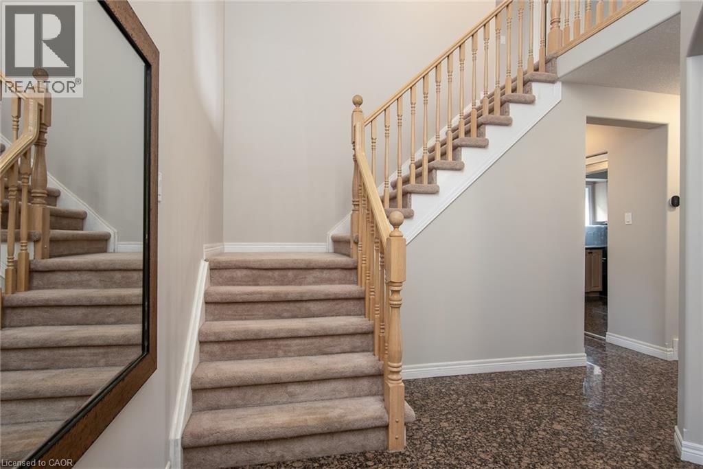 11 APPLE RIDGE DRIVE Image 5