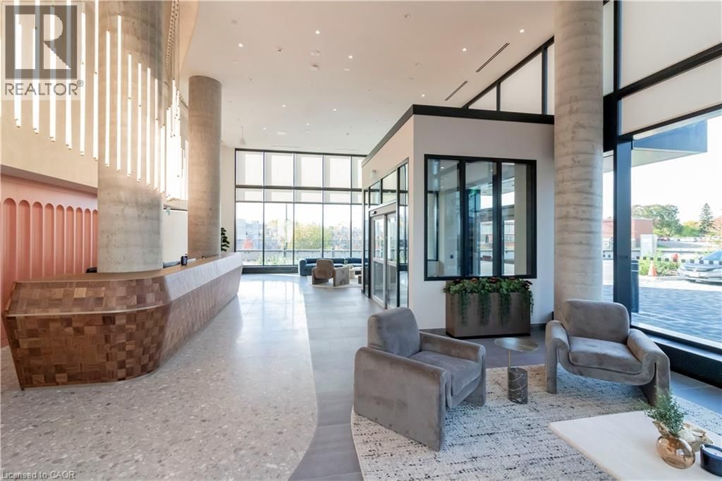 3412 - 25 WELLINGTON STREET SOUTH Image 2