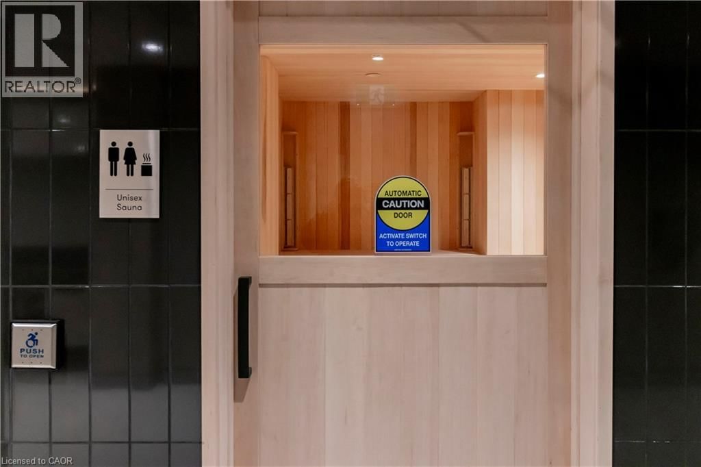 3412 - 25 WELLINGTON STREET SOUTH Image 6