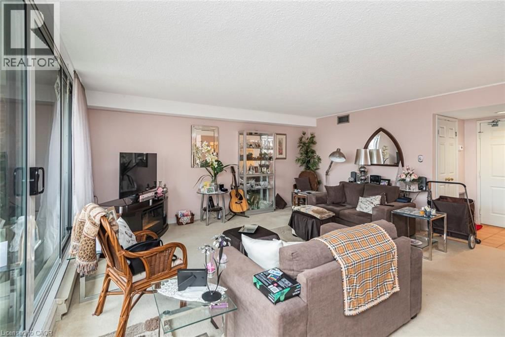 304 - 150 WILSON STREET WEST Image 6