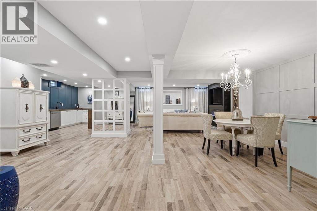 36 PAVILION DRIVE Image 31