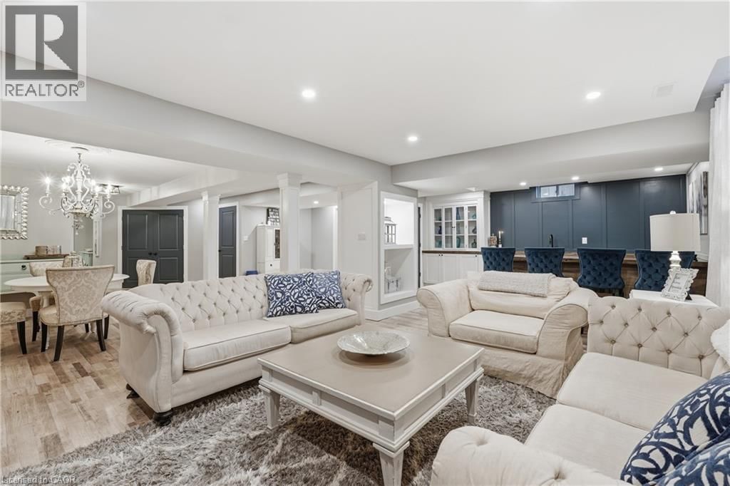 36 PAVILION DRIVE Image 34