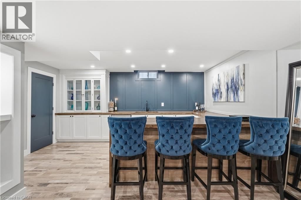 36 PAVILION DRIVE Image 36