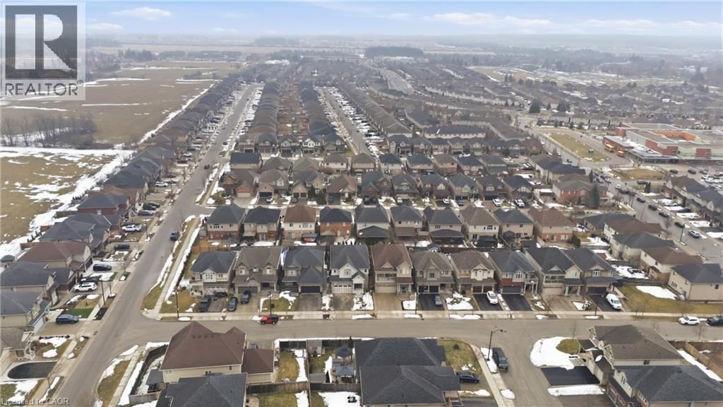 36 PAVILION DRIVE Image 42