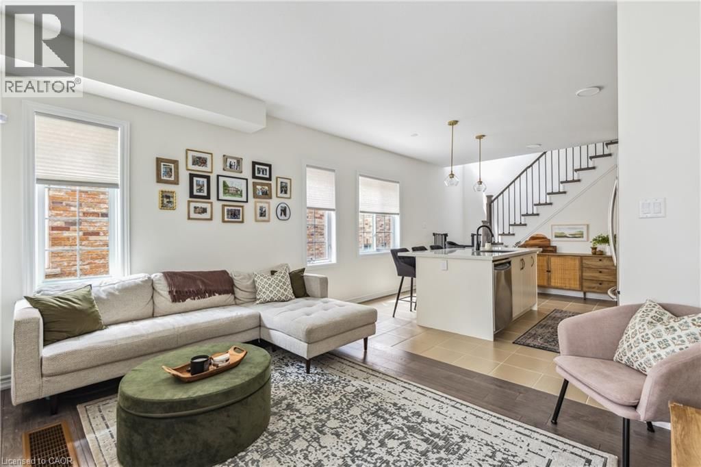 31 - 54 NISBET BOULEVARD Image 5