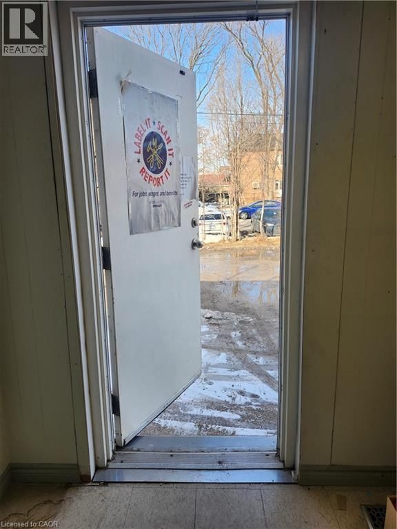 479 MAIN STREET EAST Image 12