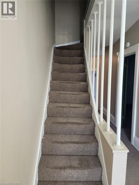 479 MAIN STREET EAST Image 24