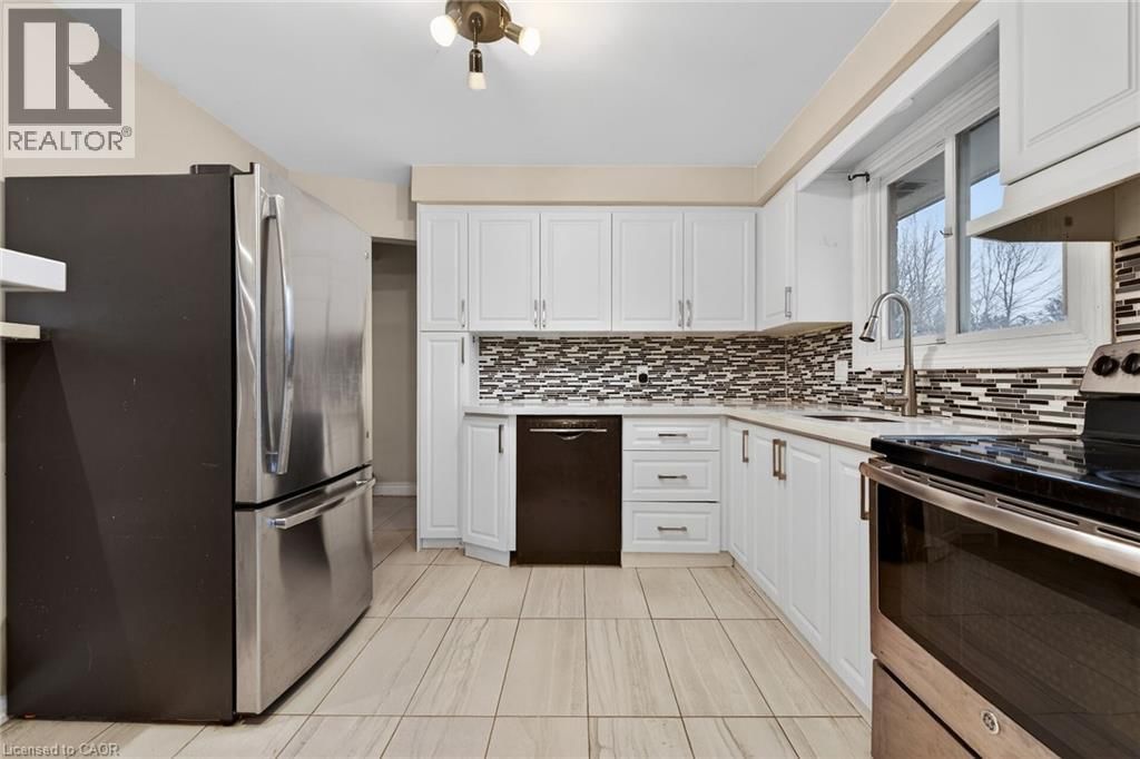 7053 BONNIE STREET Image 13