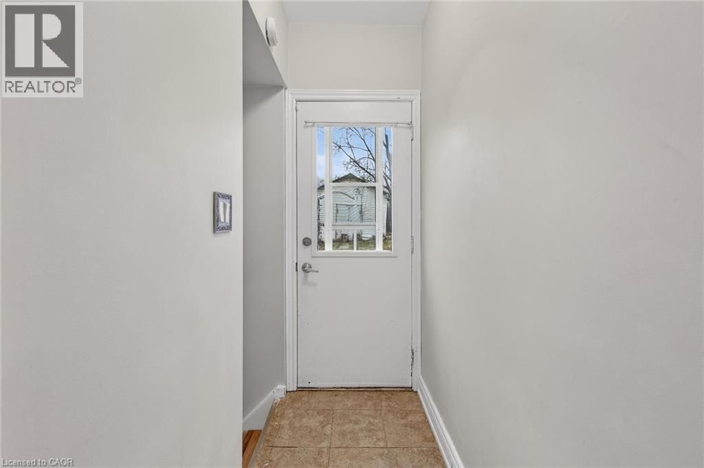 7053 BONNIE STREET Image 22