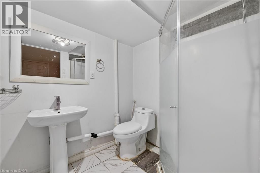 7053 BONNIE STREET Image 31