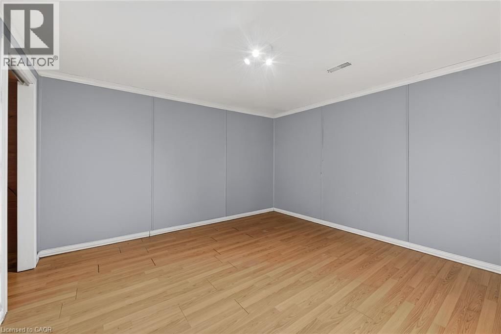 7053 BONNIE STREET Image 32