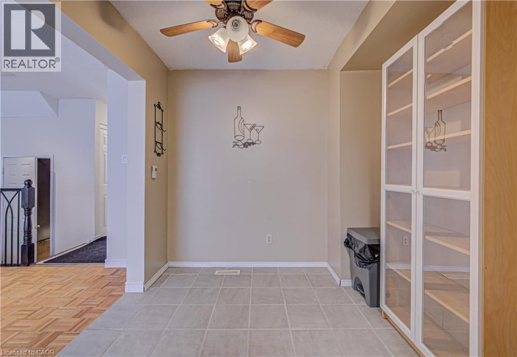 6 - 46 CEDARWOODS CRESCENT Image 8