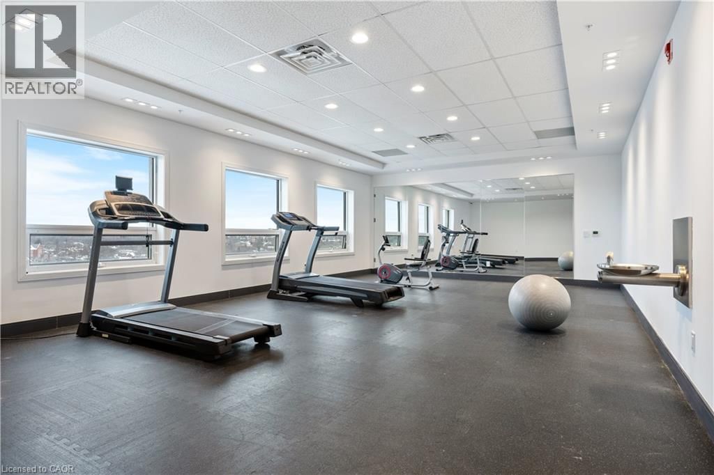 607 - 1 WELLINGTON STREET Image 17