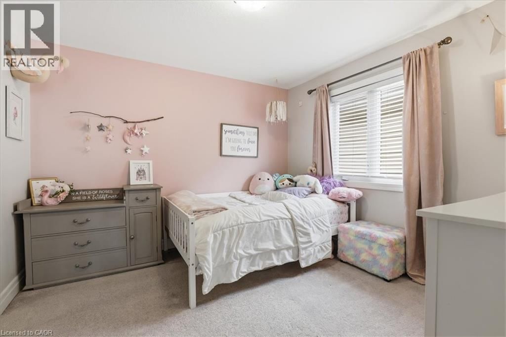 328 SHADY GLEN CRESCENT Image 17