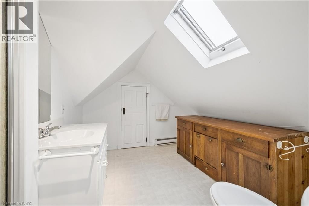 10 HAMPTON STREET Image 29