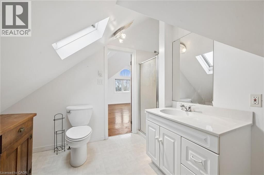 10 HAMPTON STREET Image 30