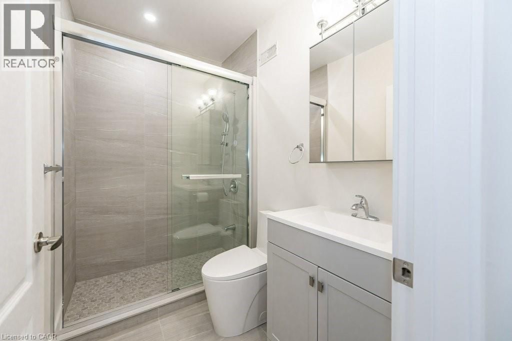 Unit A - 53 MARGARET AVENUE Image 14